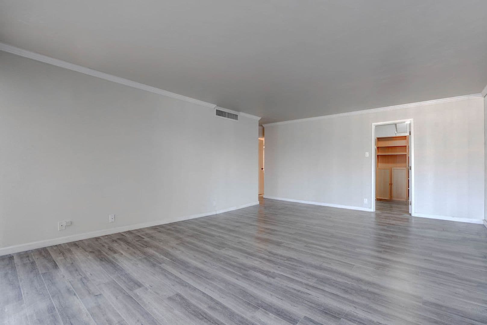 Las Vegas Condo: 3111 Bel Air Drive Apt. 3A
