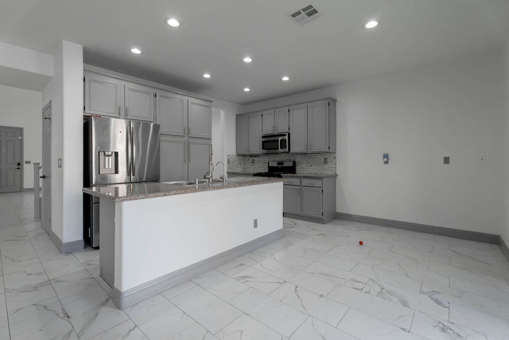 Las Vegas House: 9796 Altadena St