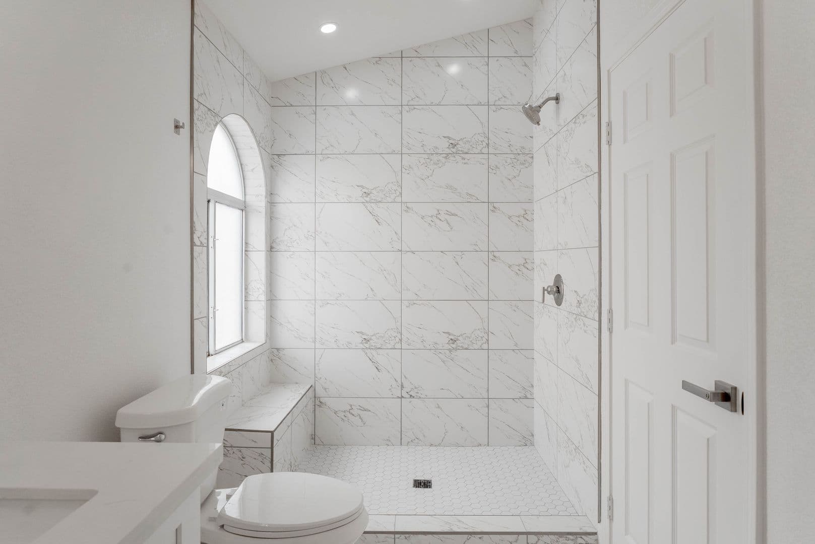 Henderson House: 2118 Fountain Springs Dr