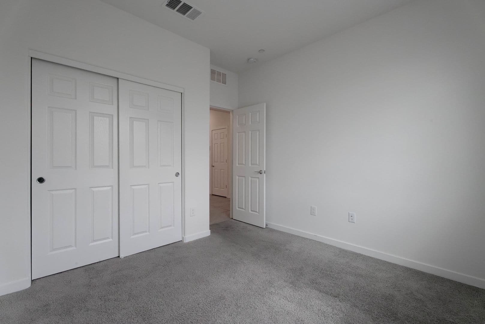 Henderson Townhome: 902 Bronzite St