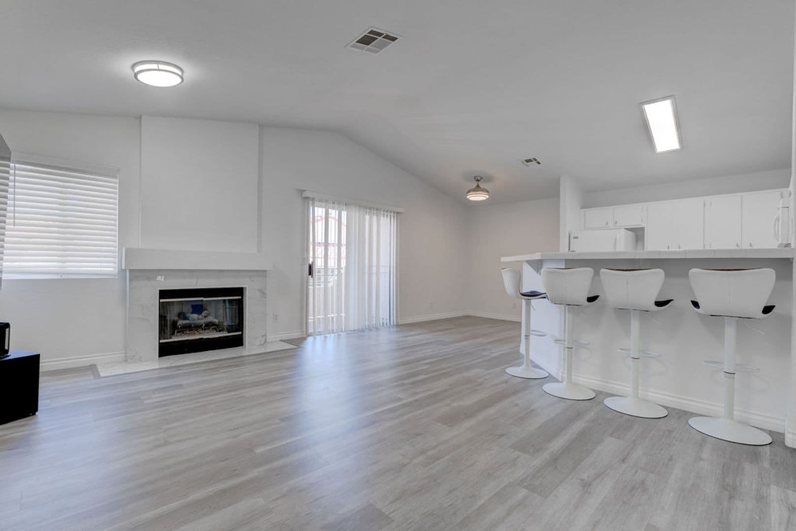 Las Vegas Condo: 600 Devonhall St #202