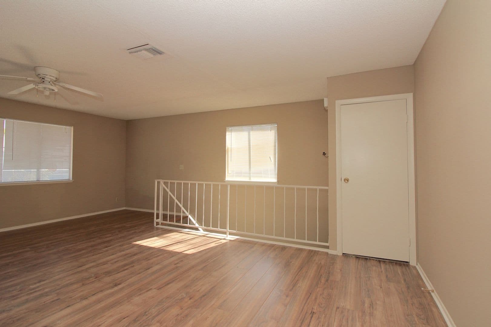 Las Vegas Condo: 1470 Elizabeth Ave #4