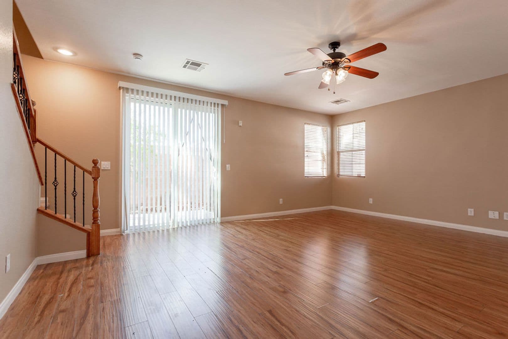 Las Vegas Townhome: 6250 W Arby Ave #195