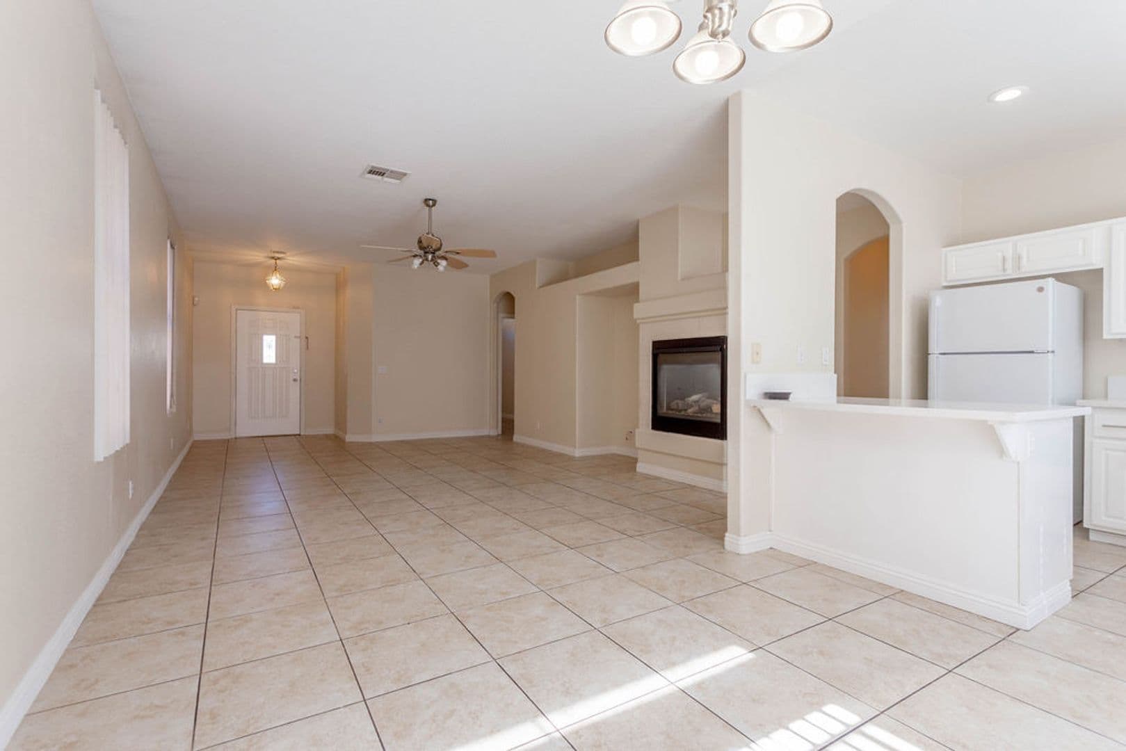 Henderson House: 1407 Hometown Ave