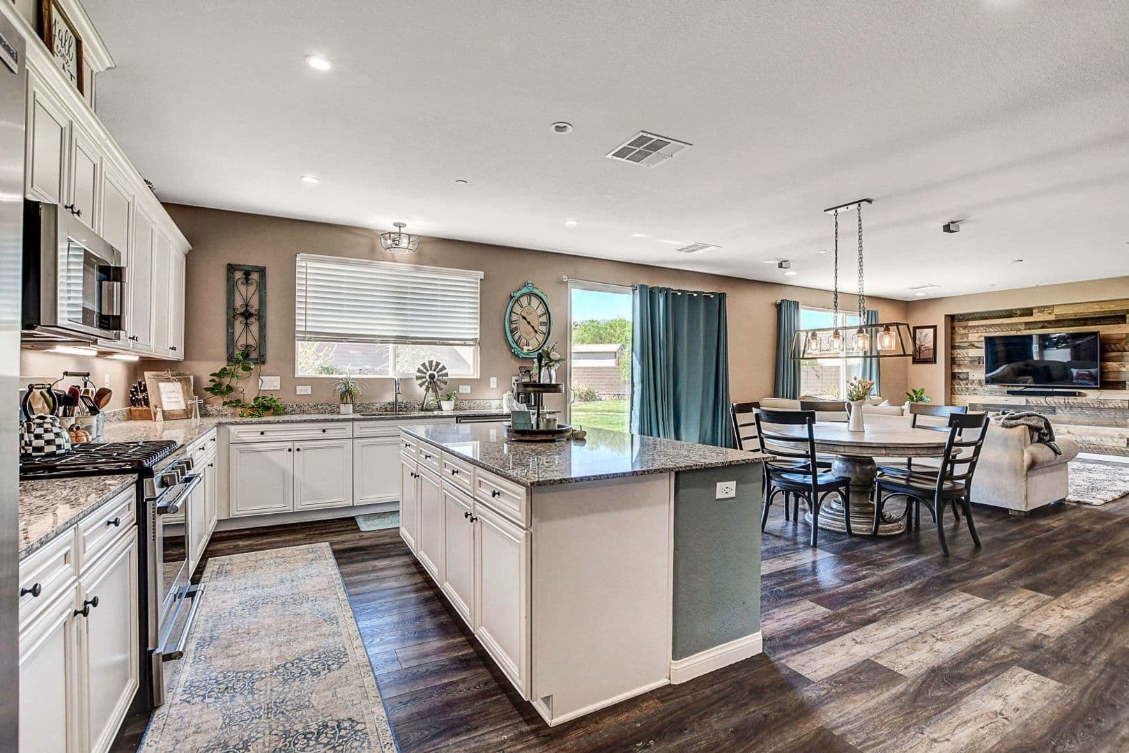 Las Vegas House: 8621 Hickam Ave