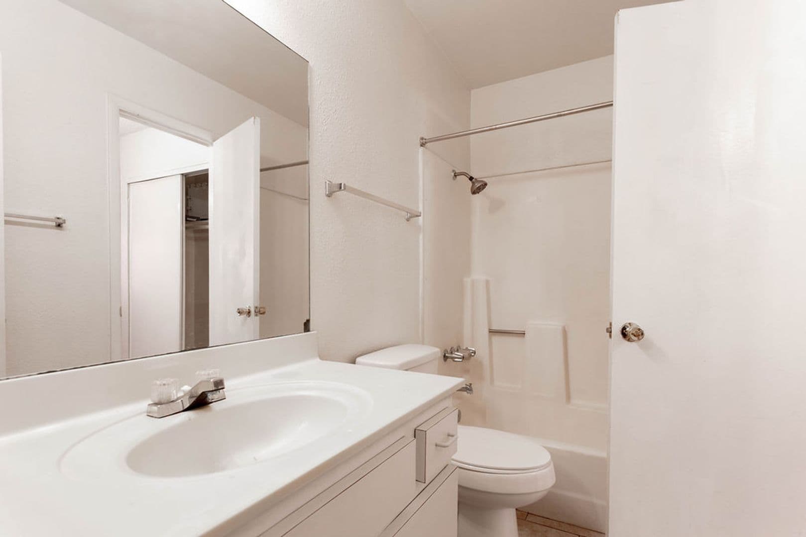 Las Vegas Townhome: 4362 Caliente St #15