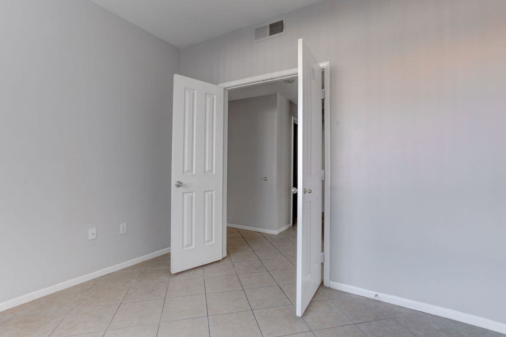 Henderson Condo: 2900 Sunridge Heights #418
