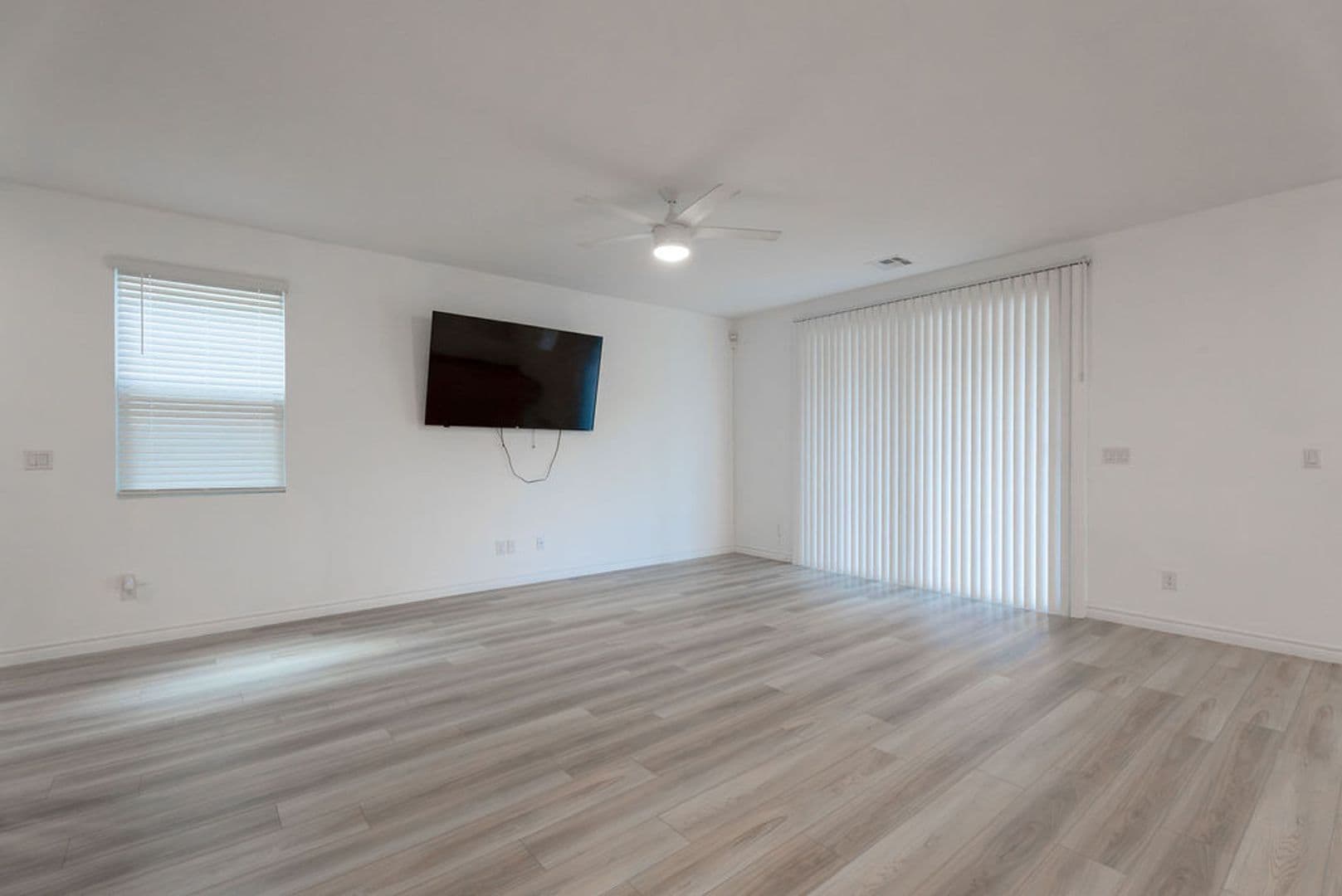Las Vegas House: 6822 Greensmen Ave