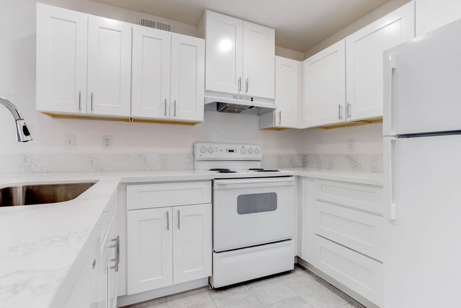Las Vegas Apartment: 1870 Nebula Dr