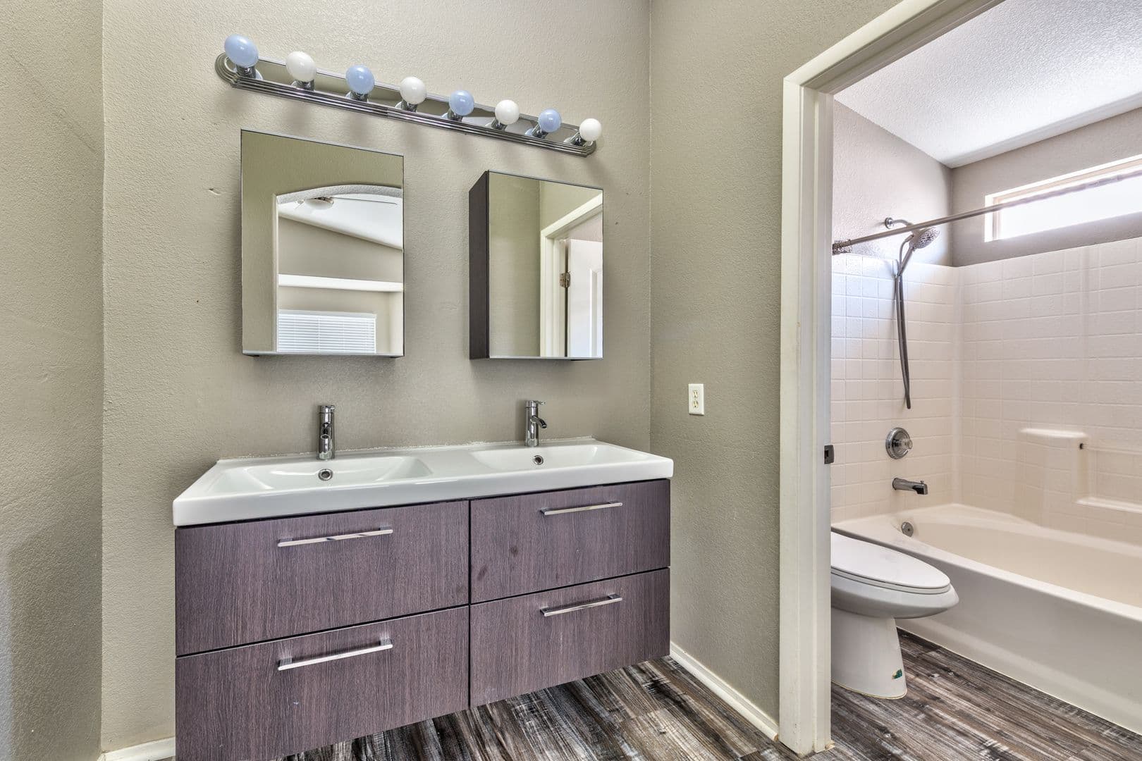 Las Vegas House: 4982 Perrone Ave