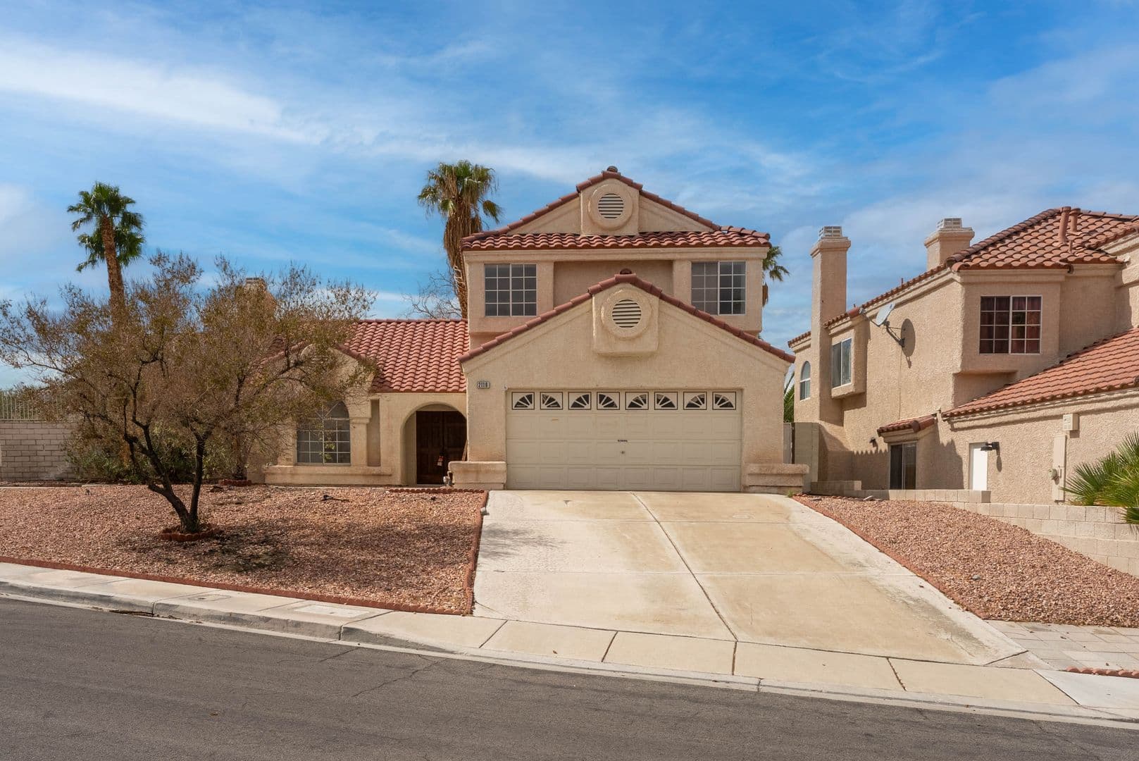 Henderson House: 2118 Fountain Springs Dr