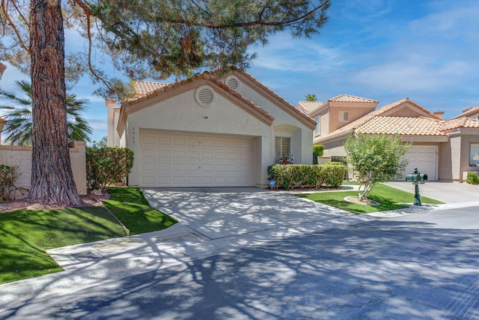 Las Vegas House: 8953 Diamond Falls Dr