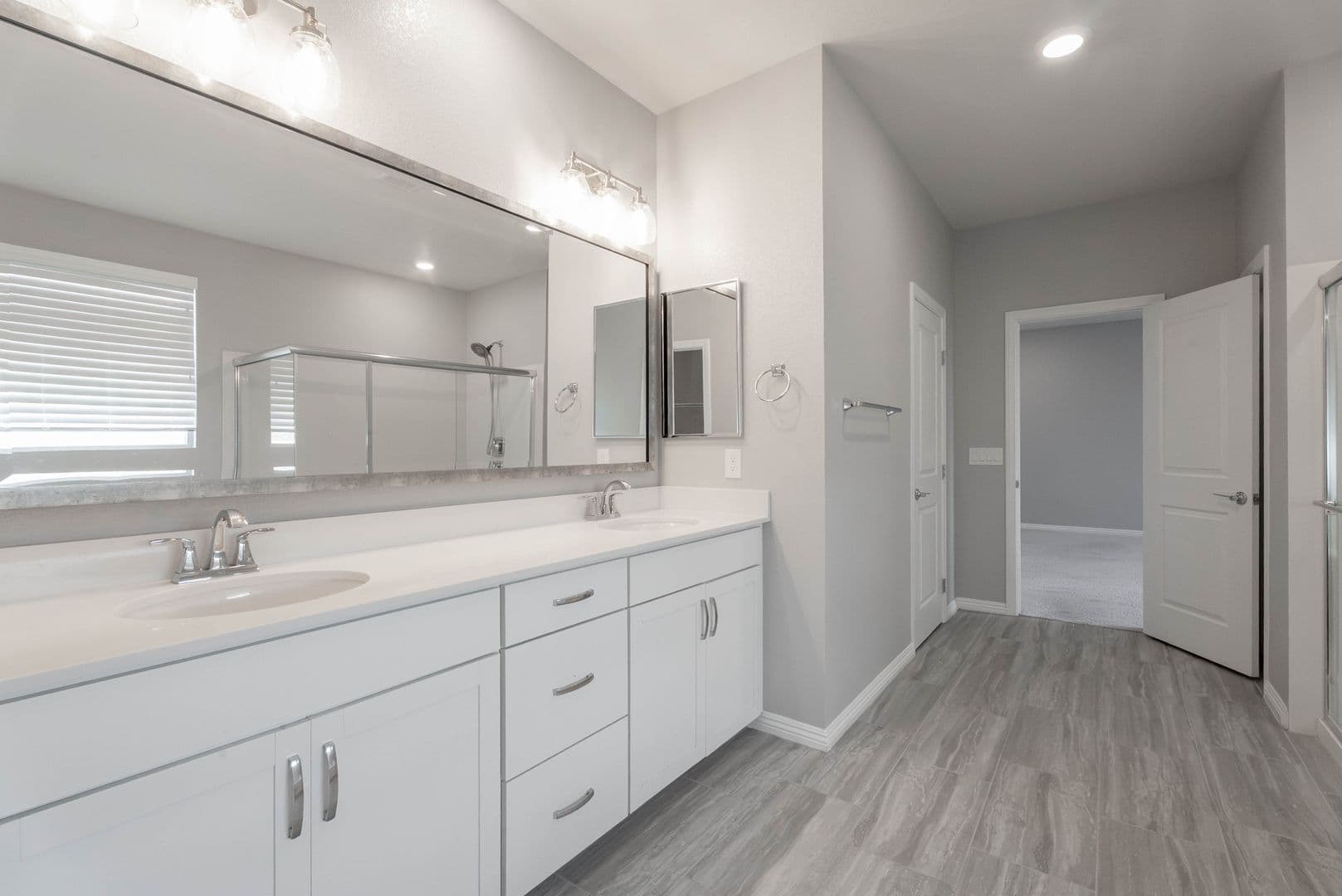 Las Vegas House: 12385 Valley Chase Ave