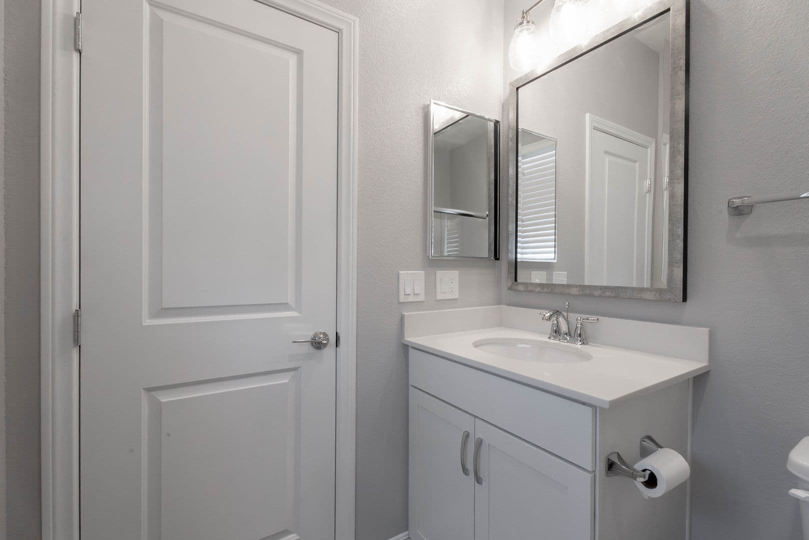 Las Vegas House: 12385 Valley Chase Ave