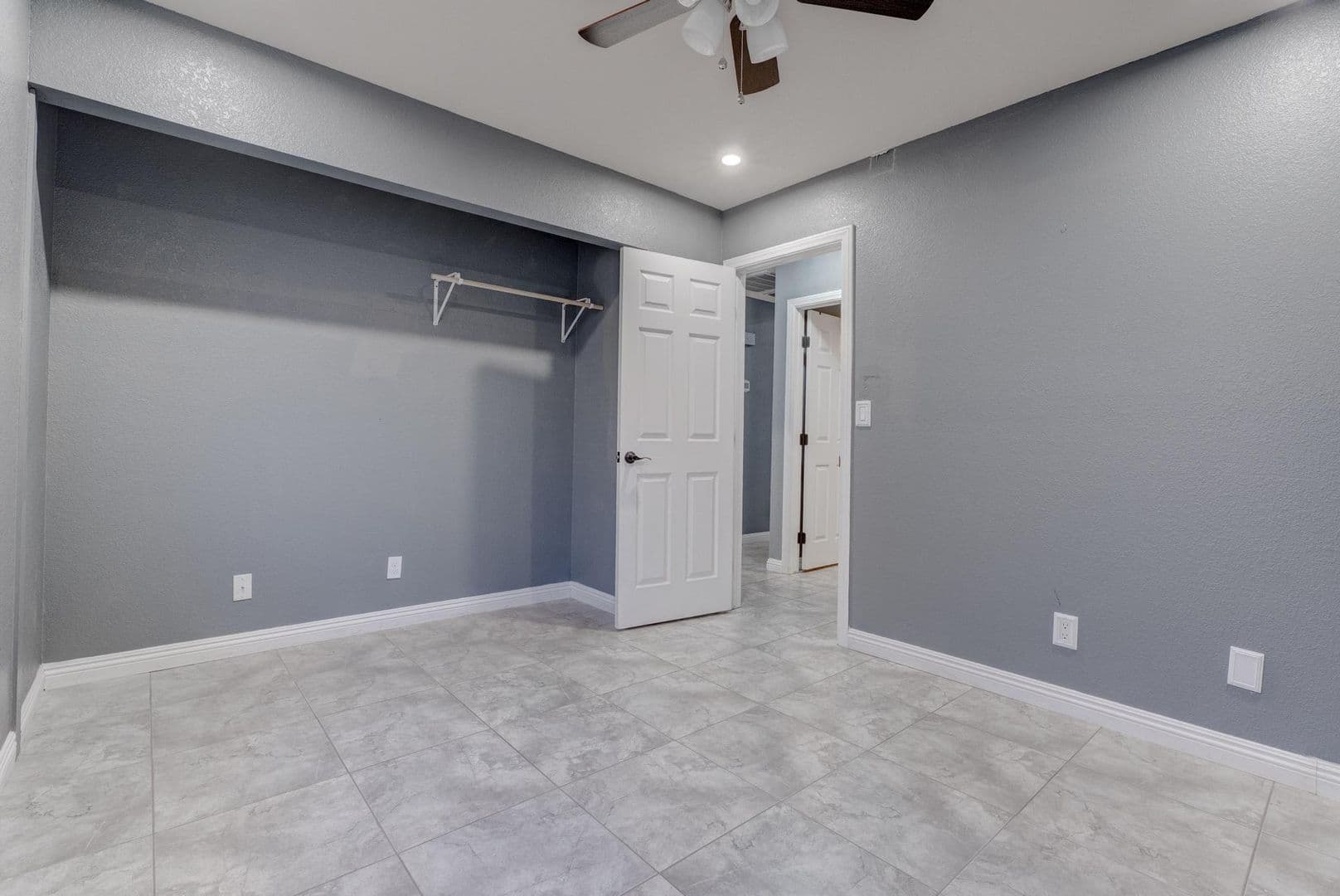 Las Vegas House: 7817 Cape Vista Ln