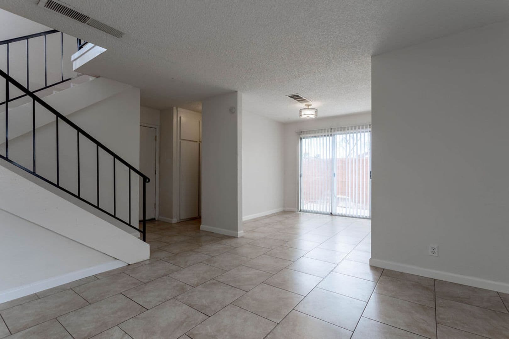 Las Vegas Townhome: 4362 Caliente St #15
