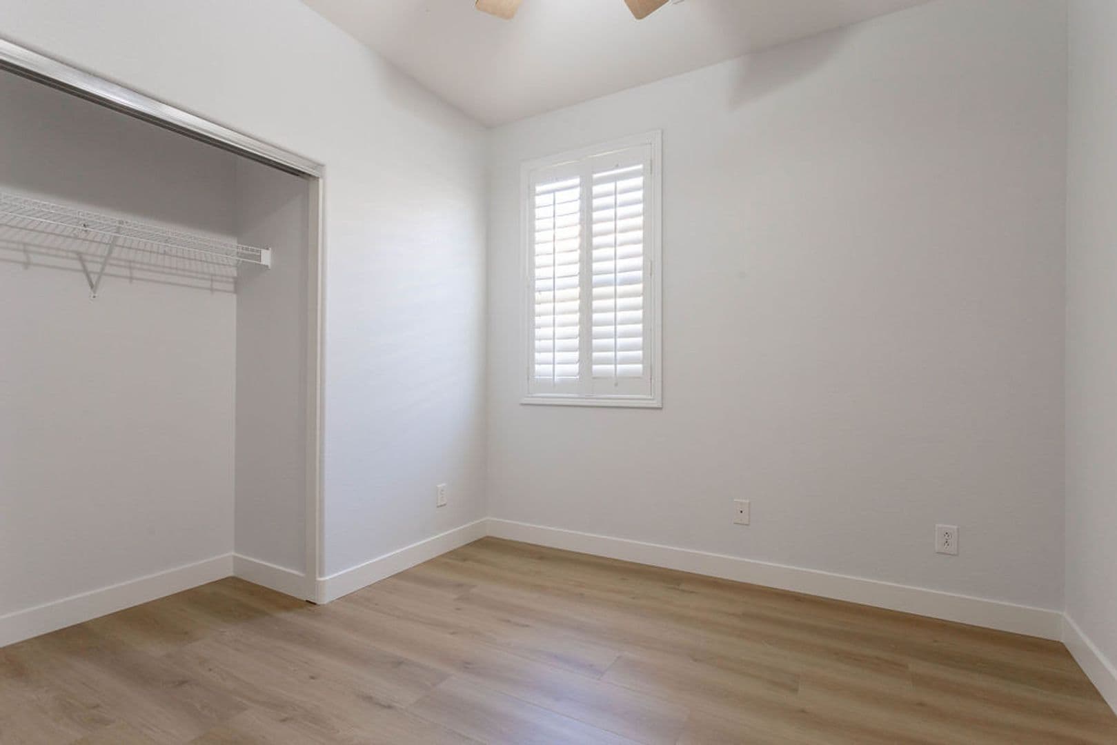 Las Vegas House: 9122 Sendero Ave