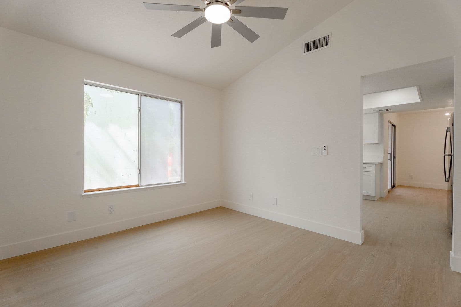 Henderson House: 2118 Fountain Springs Dr
