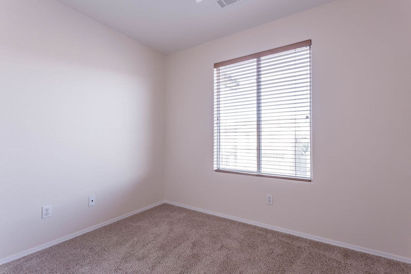 Henderson House: 6267 Castle Kennedy St