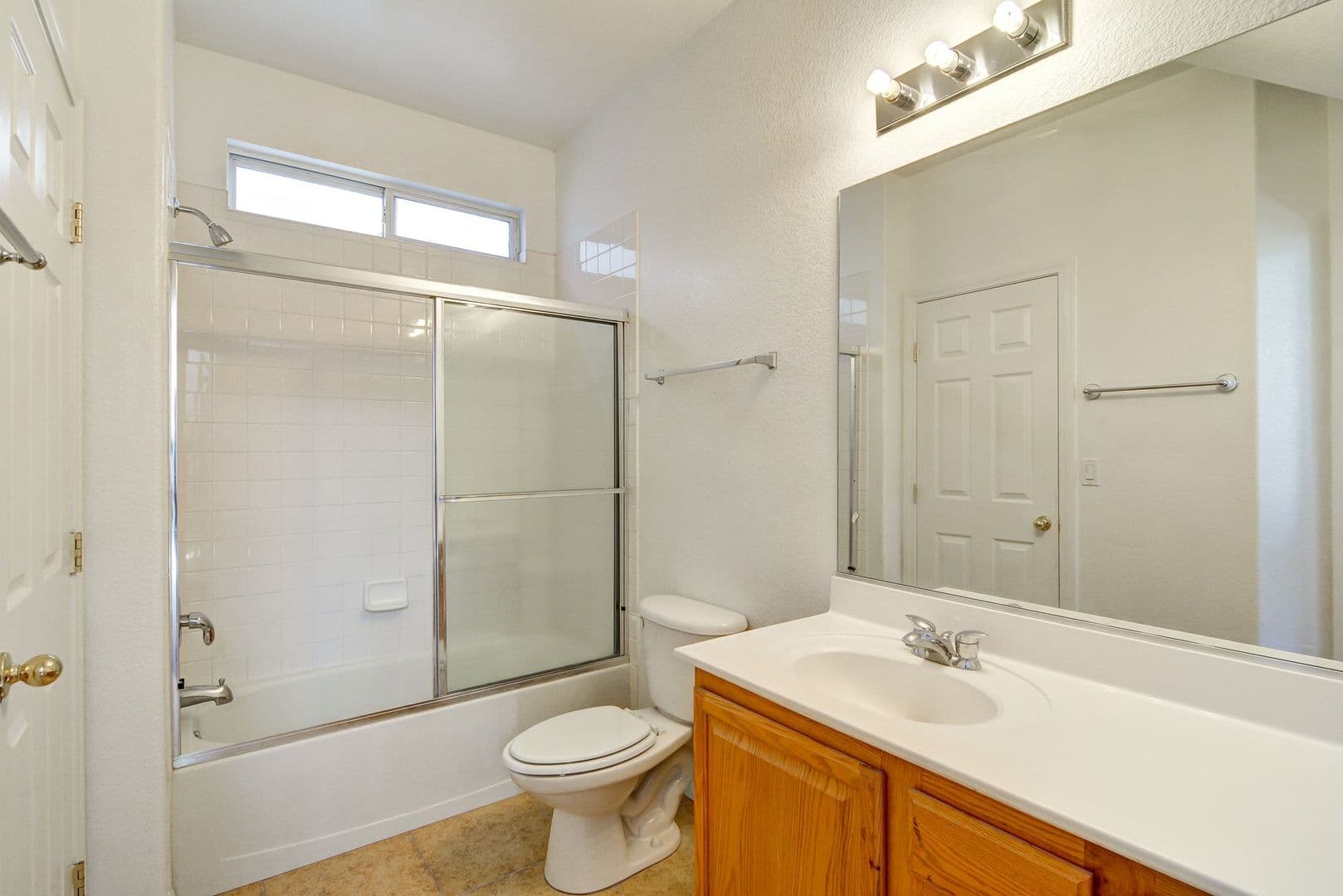 Las Vegas House: 6180 Bridgeport Hills Ave