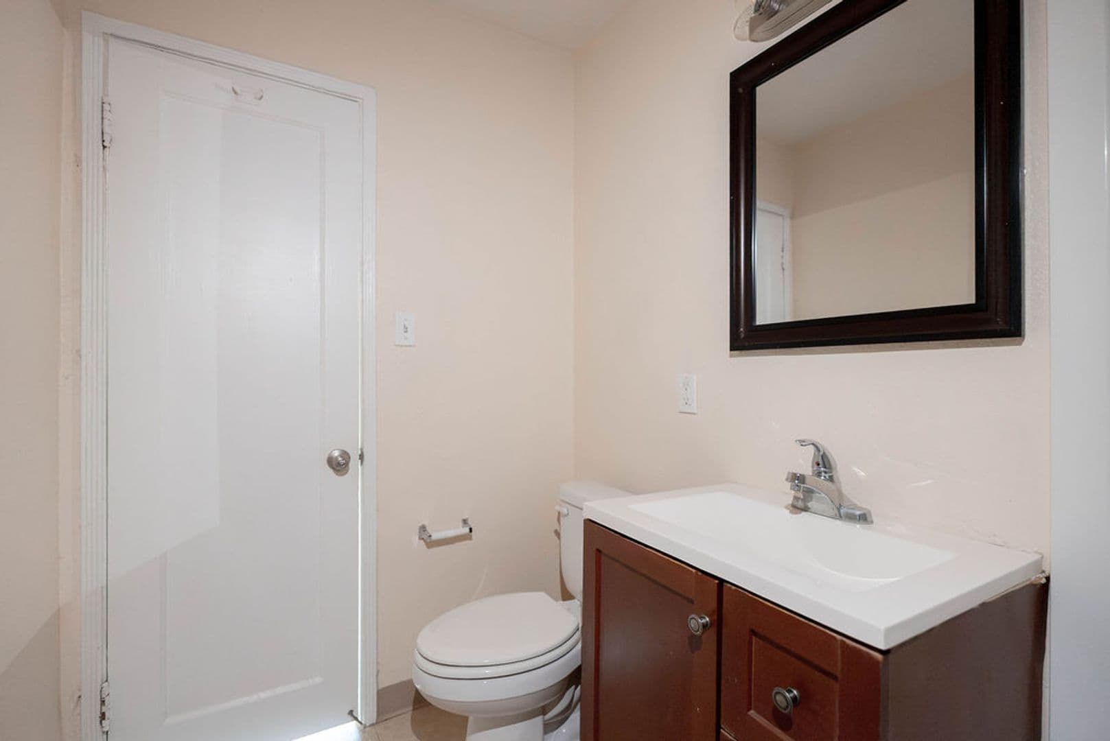 Las Vegas Apartment: 216 N 10th St