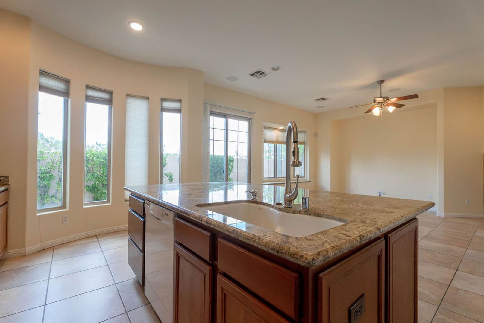 Las Vegas House: 9216 Worsley Park Pl