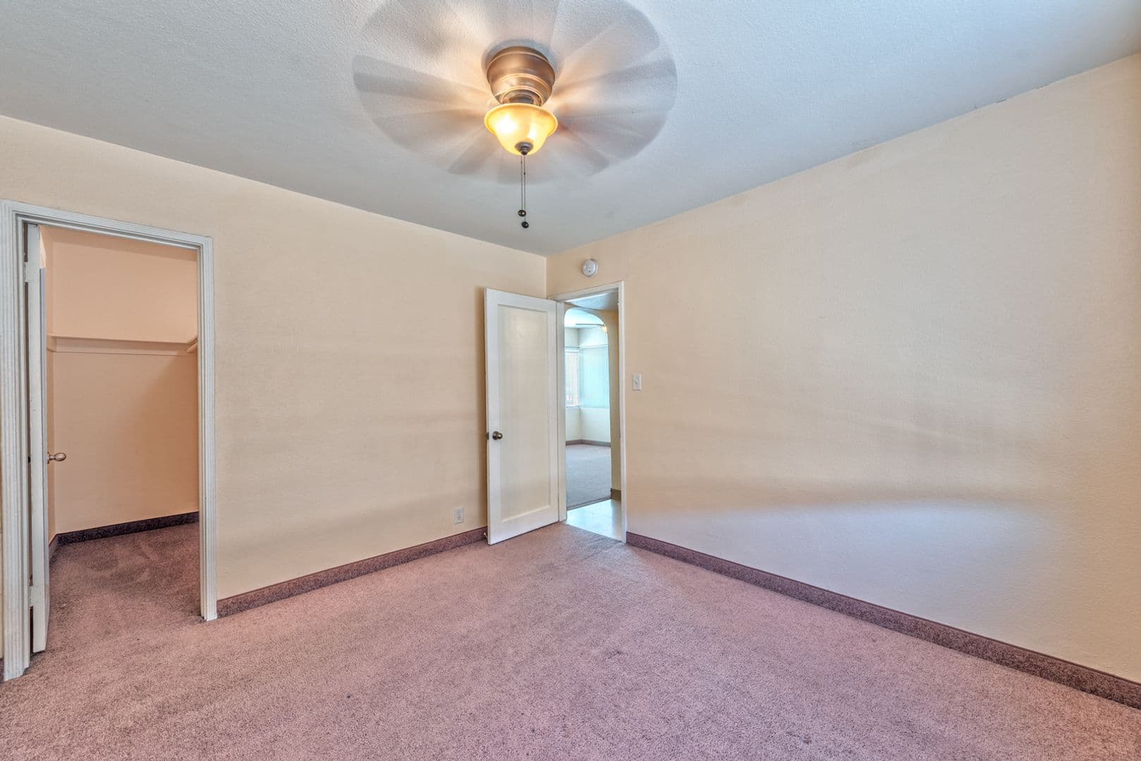 Las Vegas Apartment: 210 N 10th St