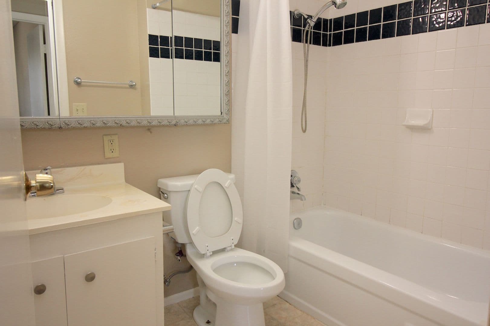 Las Vegas Condo: 1470 Elizabeth Ave #4