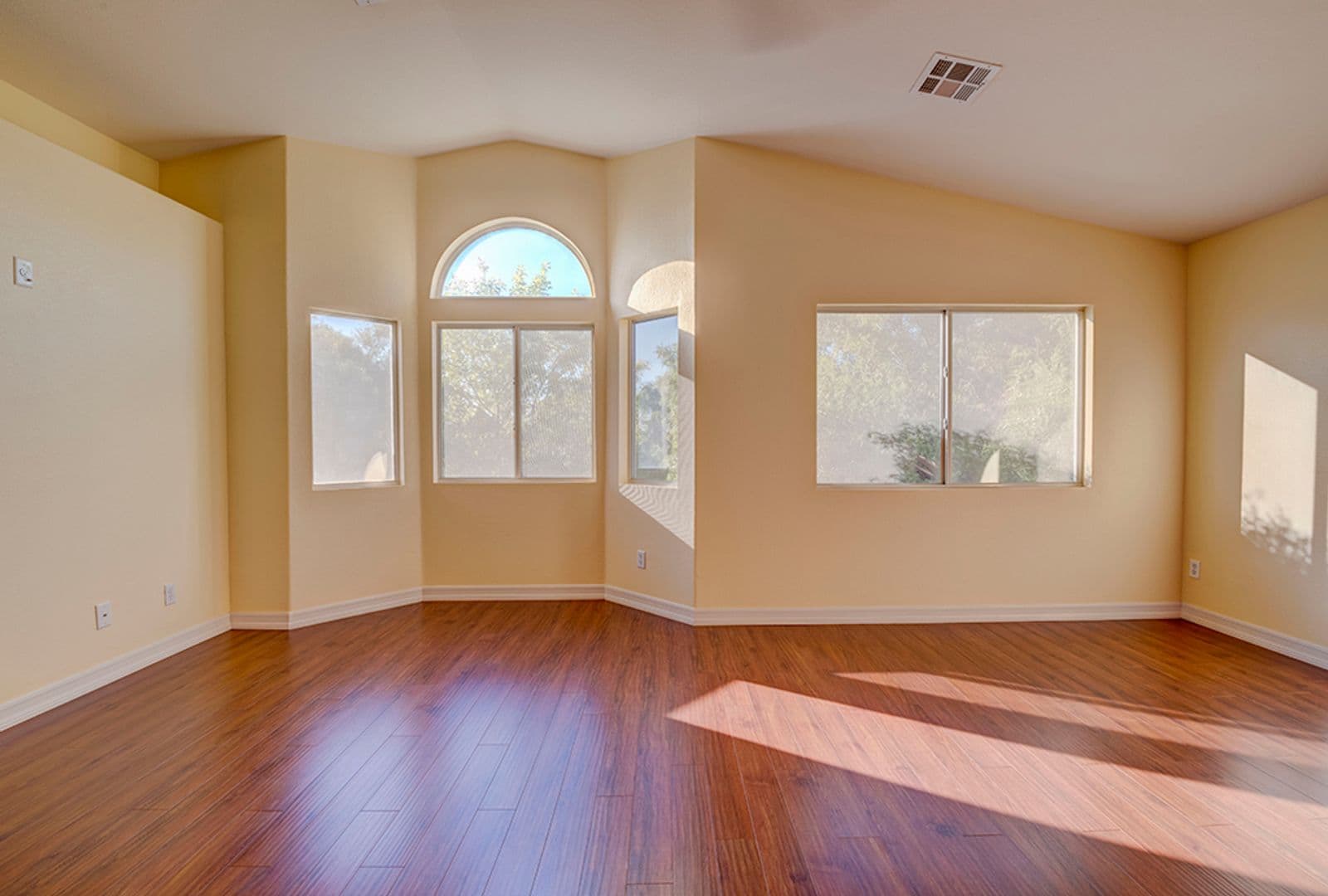 Henderson House: 964 Leadville Meadows Dr