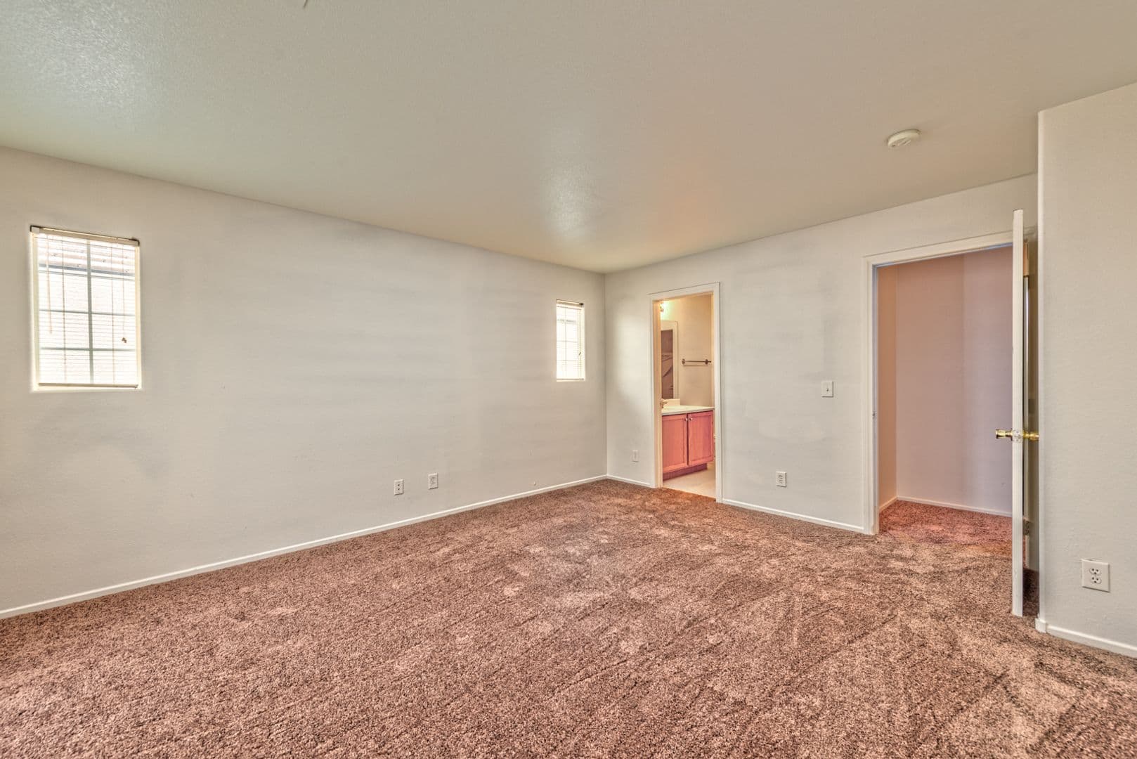 Las Vegas House: 9219 Hollander Ave