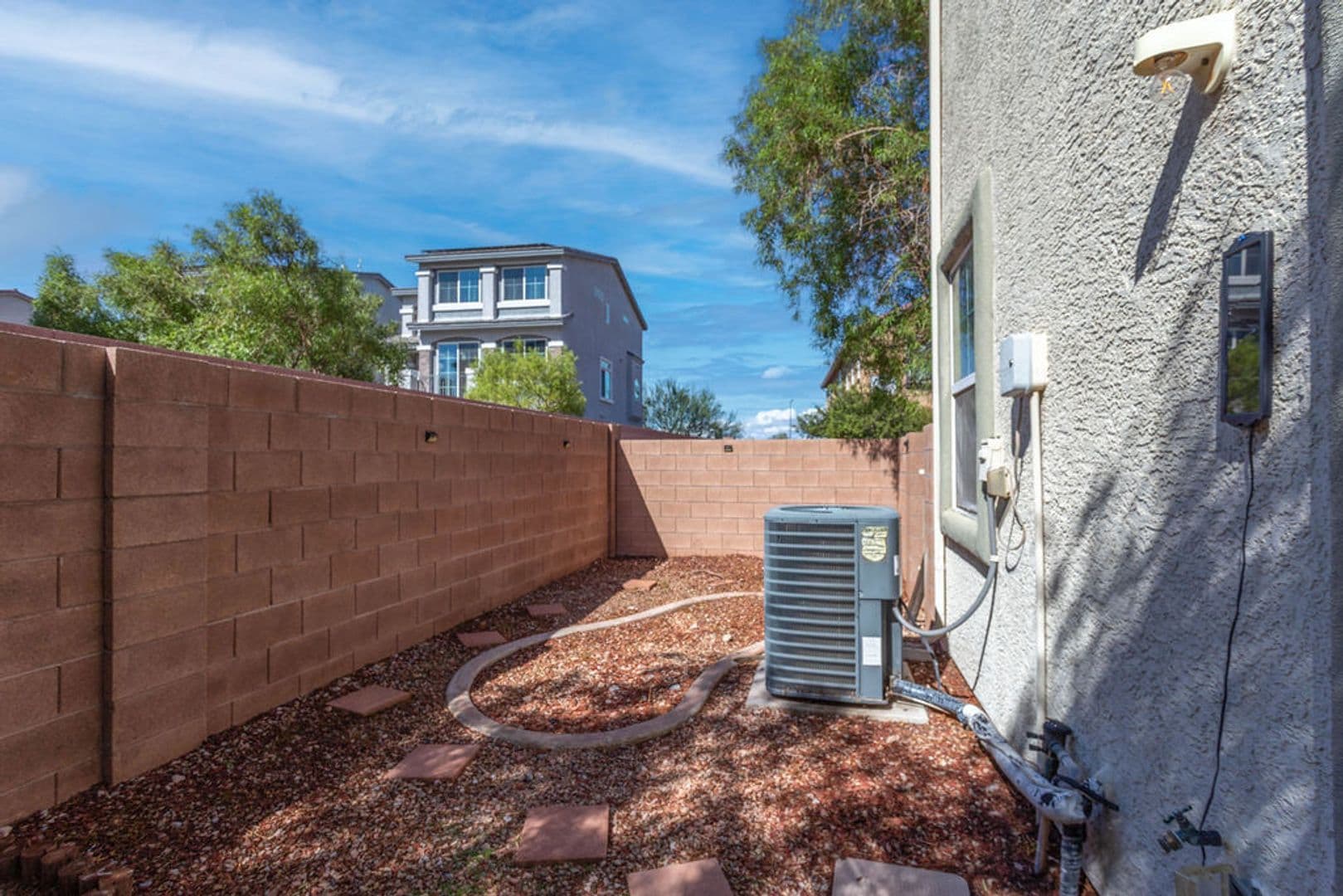 Las Vegas Townhome: 6250 W Arby Ave #195