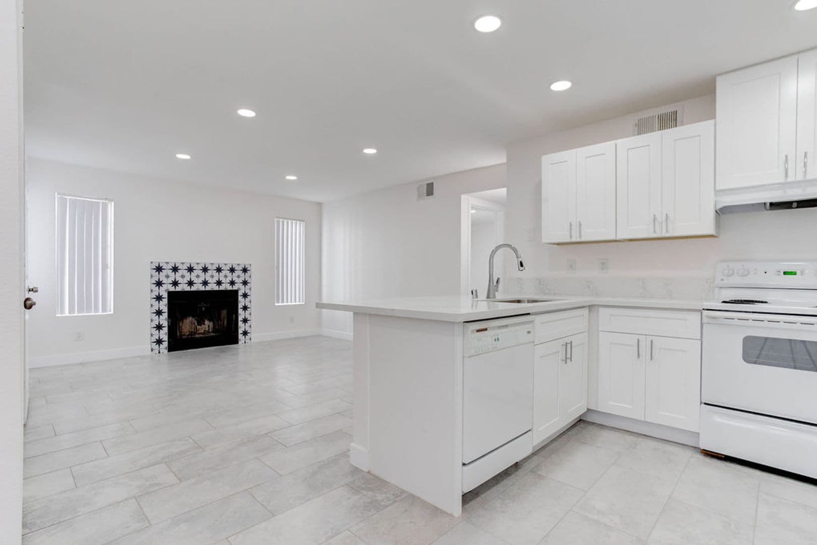 Las Vegas Apartment: 1870 Nebula Dr