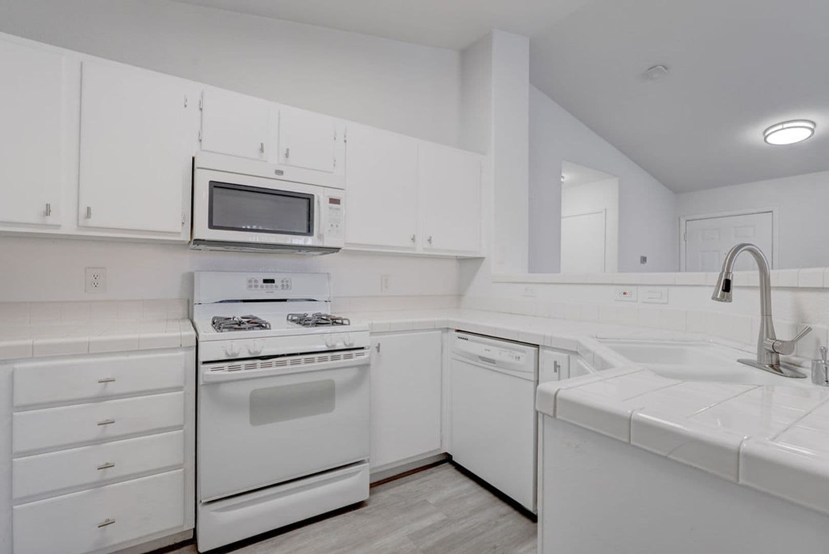 Las Vegas Condo: 600 Devonhall St #202