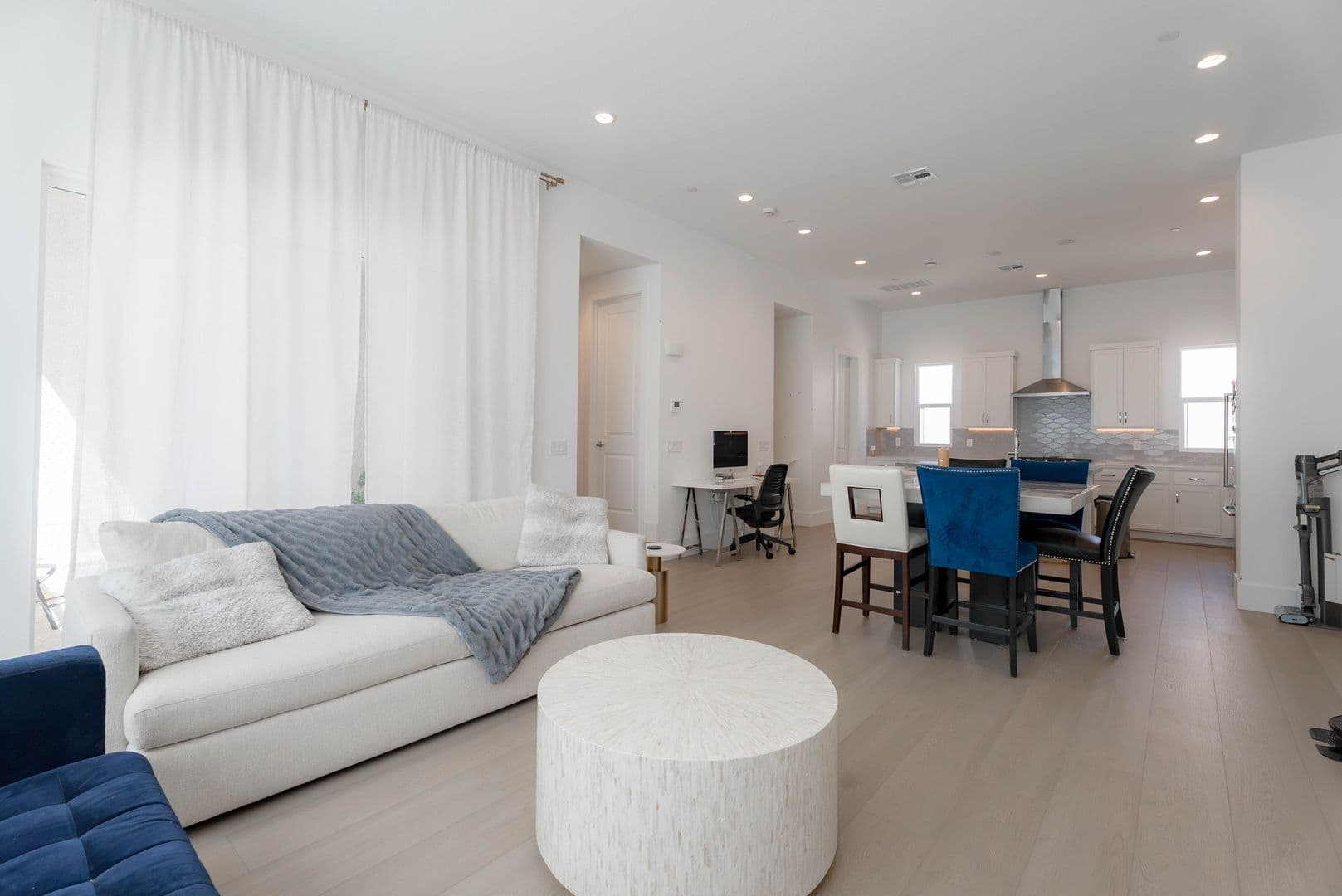 Henderson Townhome: 2503 Indigo Mountain St