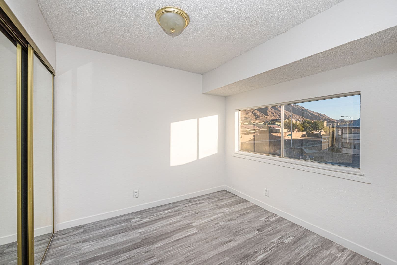 Las Vegas Apartment: 6992 Kepler Drive