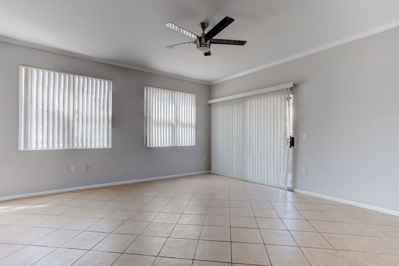Henderson Condo: 2900 Sunridge Heights #418