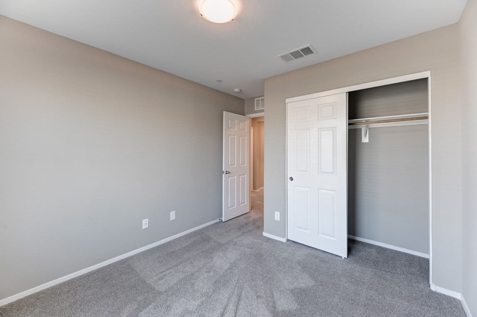 Las Vegas Townhome: 6231 Milford Sound St