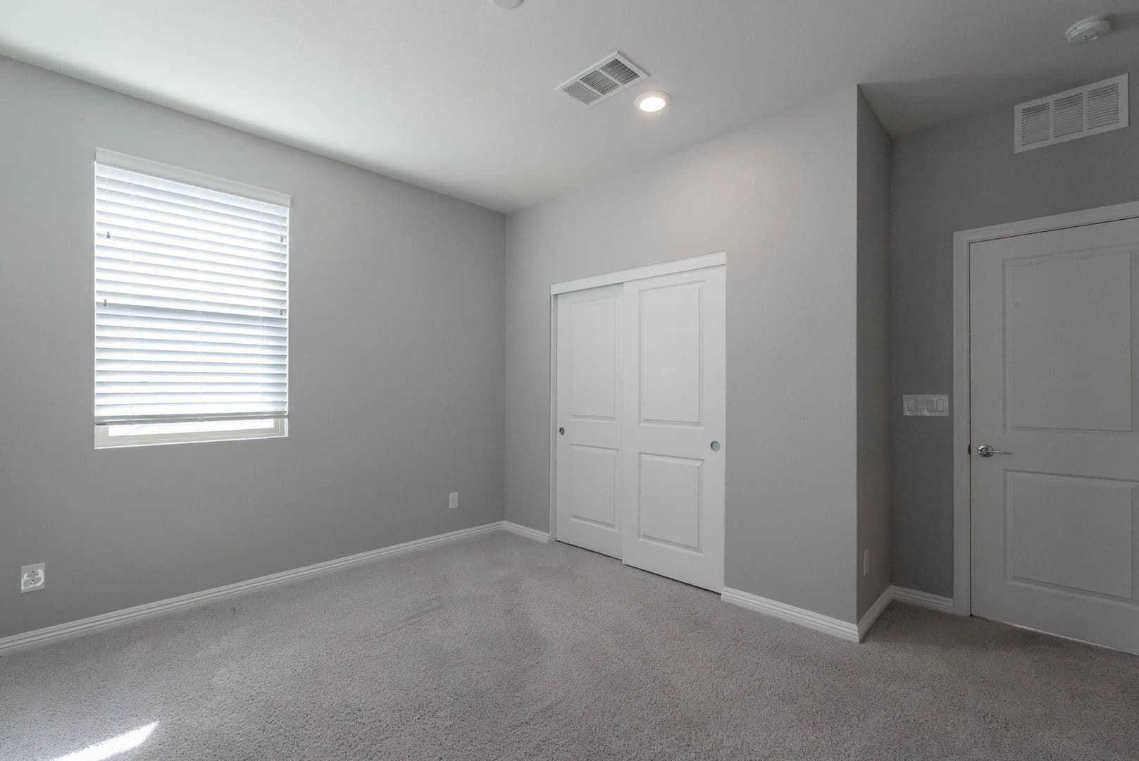 Las Vegas House: 12385 Valley Chase Ave