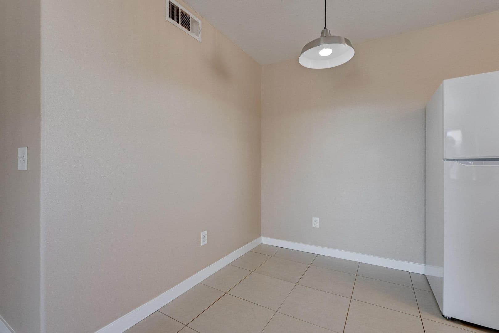 Las Vegas Condo: 1524 Ben Or St #202