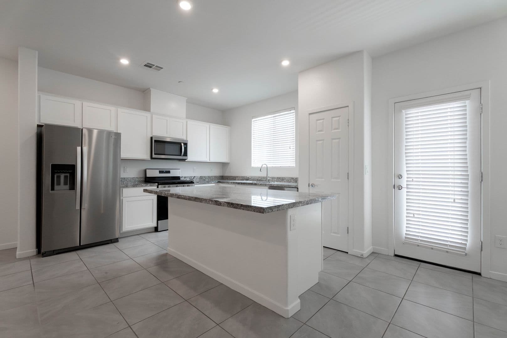 Henderson Townhome: 902 Bronzite St