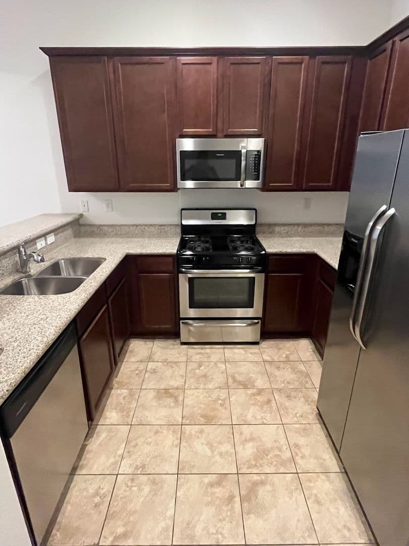 Las Vegas Townhome: 7584 Nicklin St