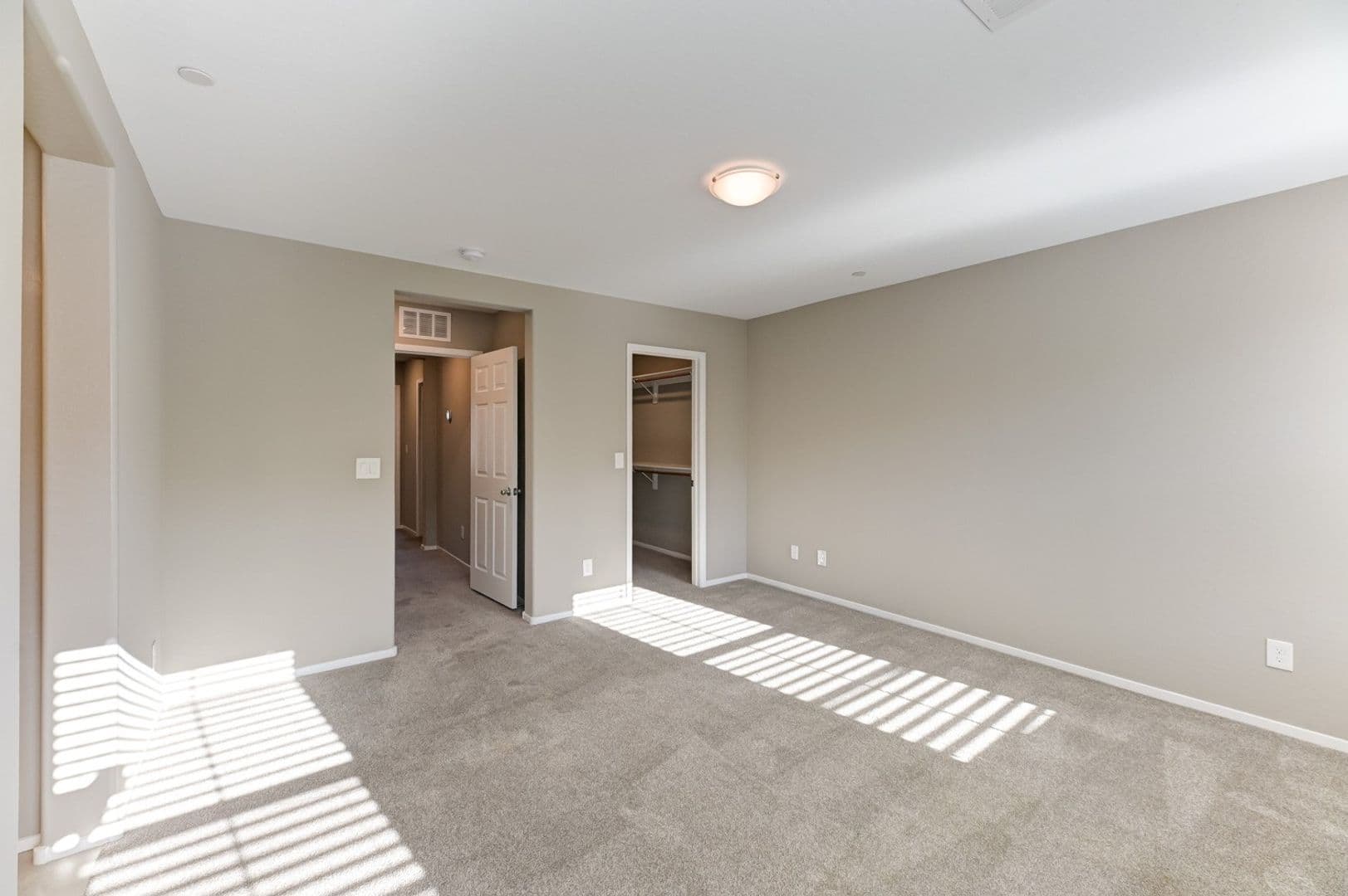 Las Vegas Townhome: 6231 Milford Sound St