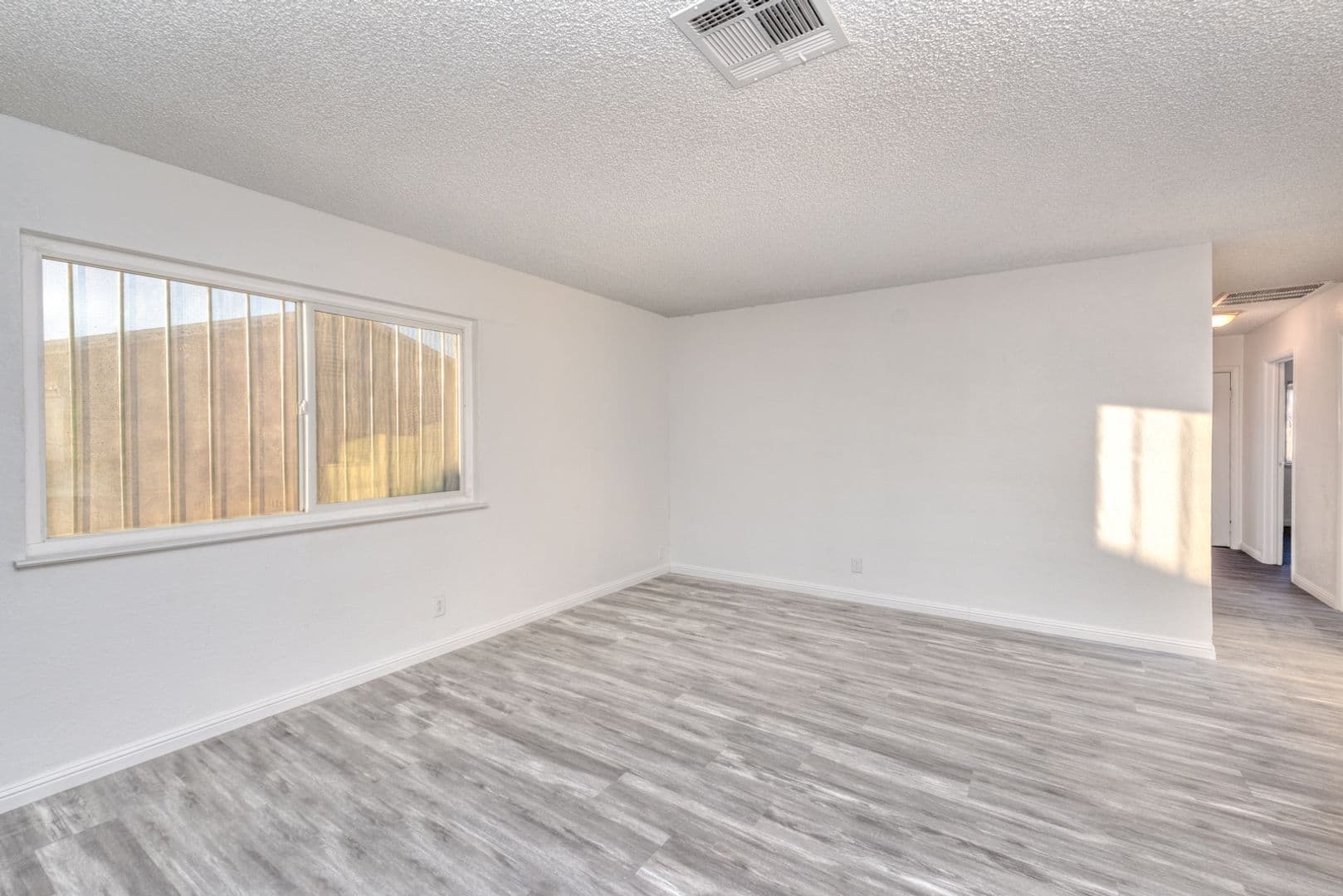 Las Vegas Apartment: 6992 Kepler Drive