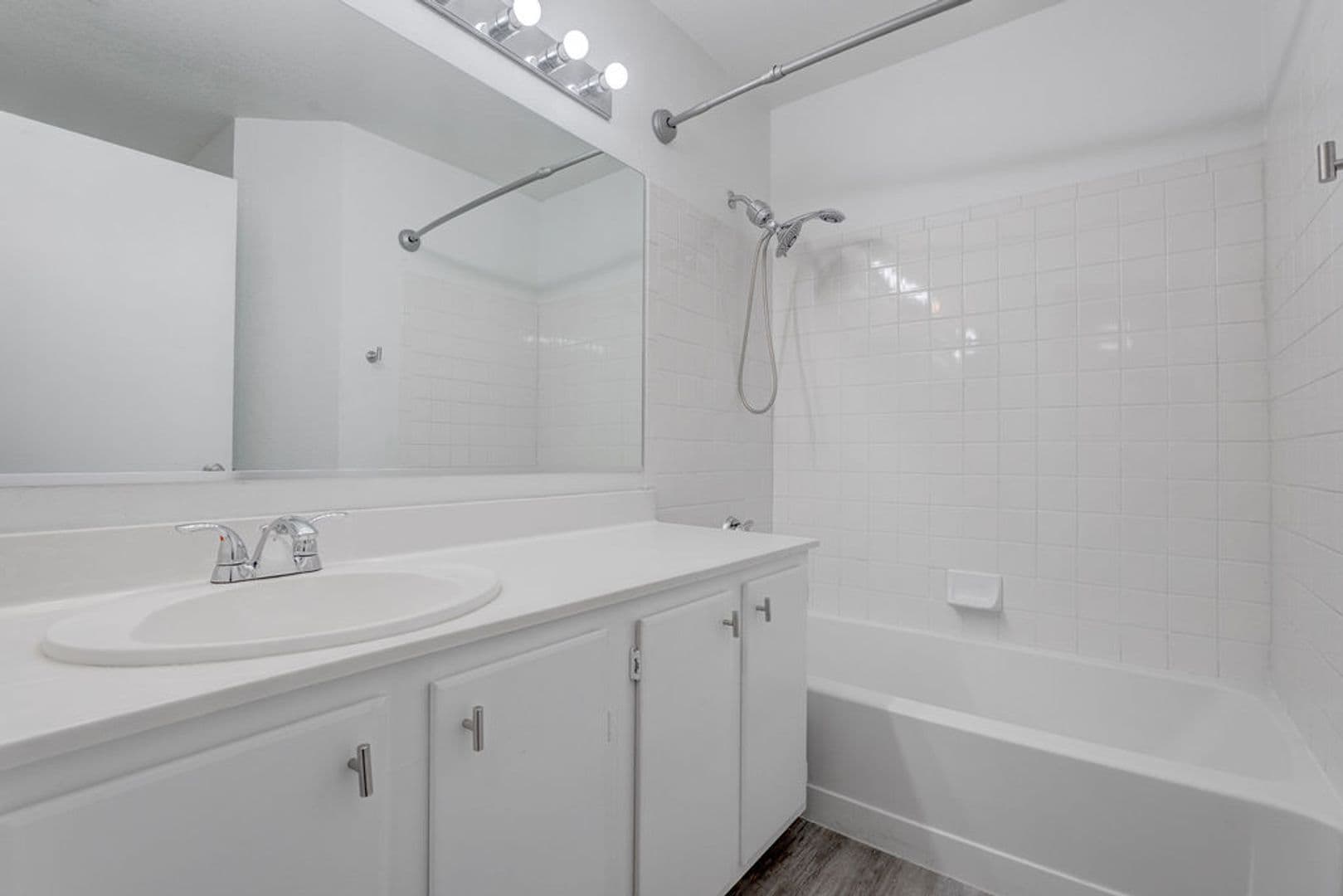 Las Vegas Condo: 600 Devonhall St #202