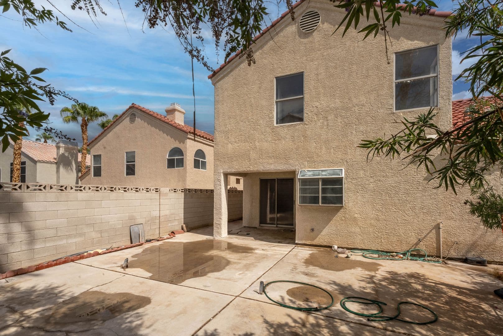 Henderson House: 2118 Fountain Springs Dr