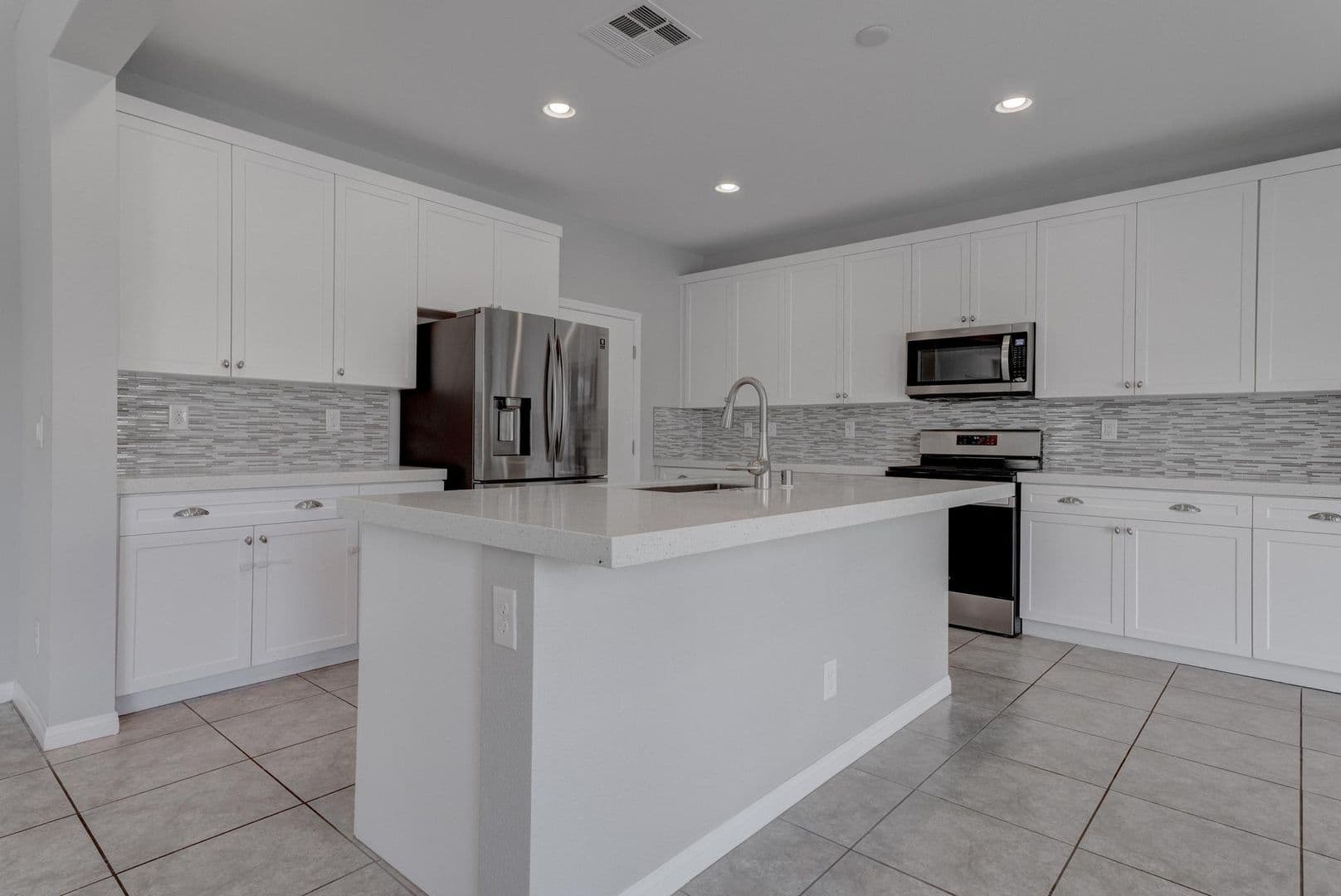 North Las Vegas House: 114 Manzanita Falls Ave