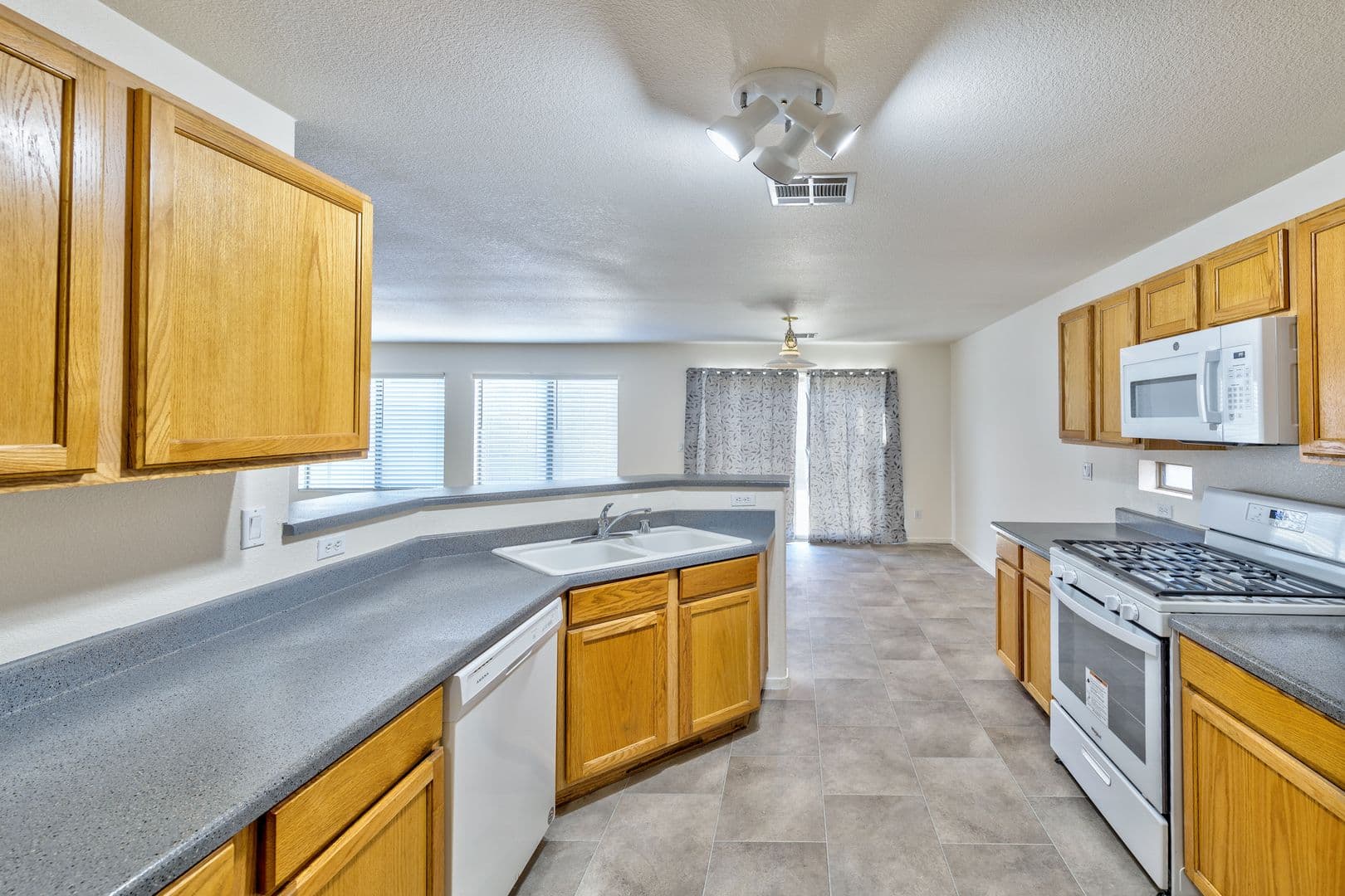 Las Vegas House: 4816 Englewood Ave