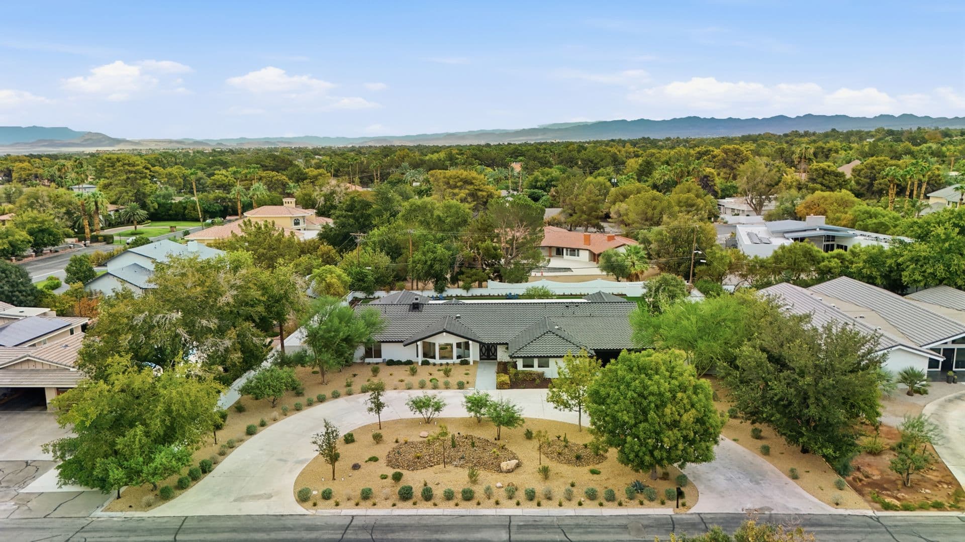 Las Vegas House: 6980 Mira Vista St