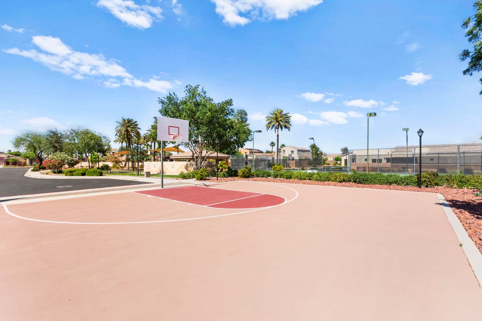 Las Vegas House: 174 Twin Towers Ave