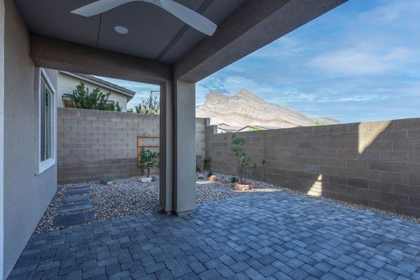 Las Vegas House: 11568 Midnight Melody Ave